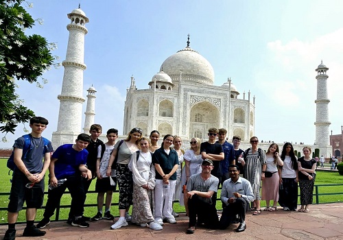 4 Days 3 Nights Luxury Golden Triangle Tour