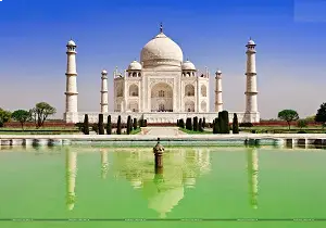 From Pune : Same Day Taj Mahal and Agra Fort Tour