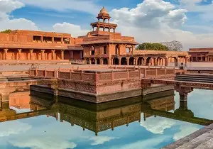 Overnight tour of agra